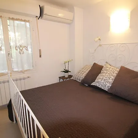 Pochi Passi Dal Mare Apartment San Bartolomeo Al Mare Exterior photo